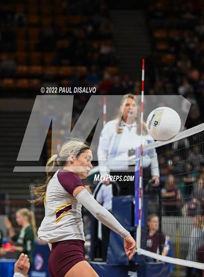 Thumbnail 1 in Alamosa vs. Manitou Springs (CHSAA 3A 1st Round) photogallery.