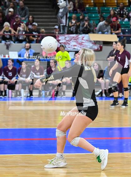 Thumbnail 1 in Alamosa vs. Manitou Springs (CHSAA 3A 1st Round) photogallery.
