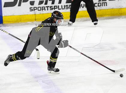 Thumbnail 3 in Monarch vs Regis Jesuit (CHSAA 5A Final) photogallery.