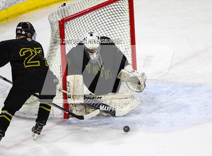 Thumbnail 3 in Monarch vs Regis Jesuit (CHSAA 5A Final) photogallery.
