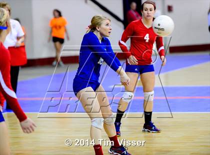 Thumbnail 3 in Idalia vs. Springfield (CHSAA 1A Playoff) photogallery.