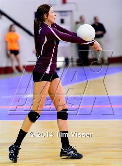 Thumbnail 3 in Idalia vs. Springfield (CHSAA 1A Playoff) photogallery.