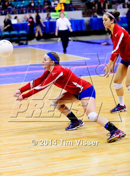 Thumbnail 3 in Idalia vs. Springfield (CHSAA 1A Playoff) photogallery.