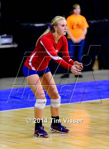 Thumbnail 2 in Idalia vs. Springfield (CHSAA 1A Playoff) photogallery.