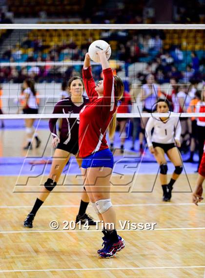 Thumbnail 3 in Idalia vs. Springfield (CHSAA 1A Playoff) photogallery.