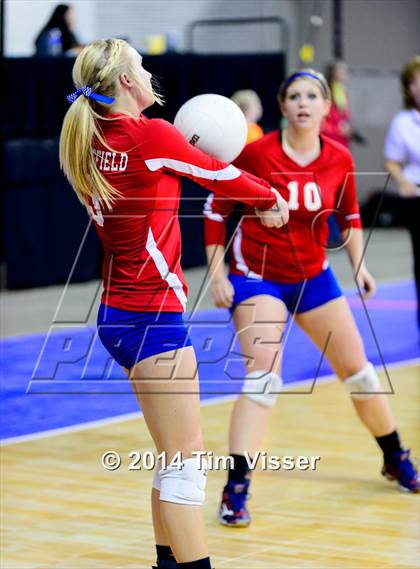 Thumbnail 1 in Idalia vs. Springfield (CHSAA 1A Playoff) photogallery.