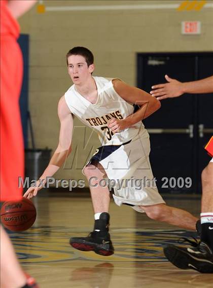 Thumbnail 2 in Jesuit vs. Oak Ridge (Trojan Toss-Up) photogallery.