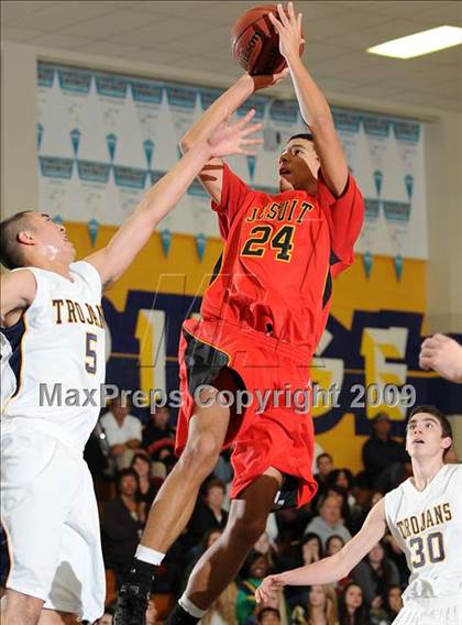 Thumbnail 2 in Jesuit vs. Oak Ridge (Trojan Toss-Up) photogallery.