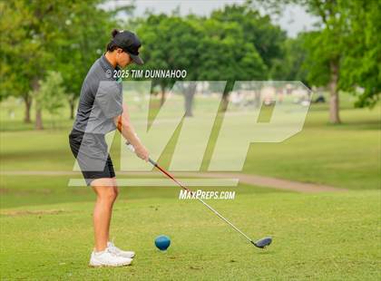 Thumbnail 1 in UIL 3A Boys Golf Finals (Round 1) photogallery.