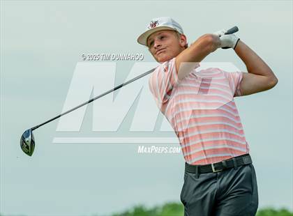 Thumbnail 1 in UIL 3A Boys Golf Finals (Round 1) photogallery.