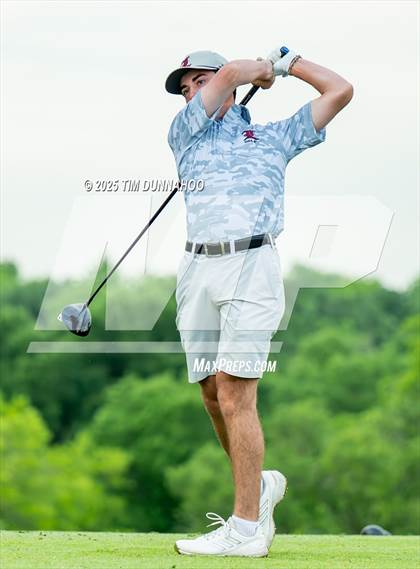 Thumbnail 1 in UIL 3A Boys Golf Finals (Round 1) photogallery.