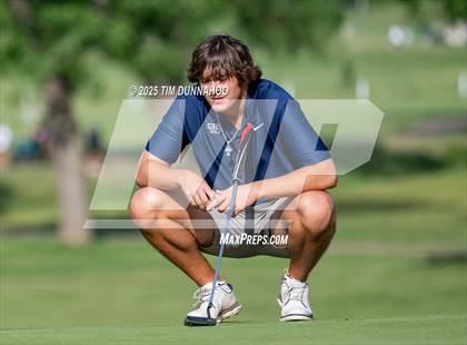 Thumbnail 2 in UIL 3A Boys Golf Finals (Round 1) photogallery.