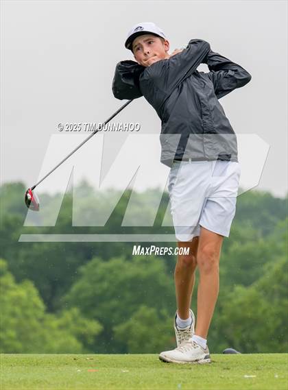 Thumbnail 1 in UIL 3A Boys Golf Finals (Round 1) photogallery.