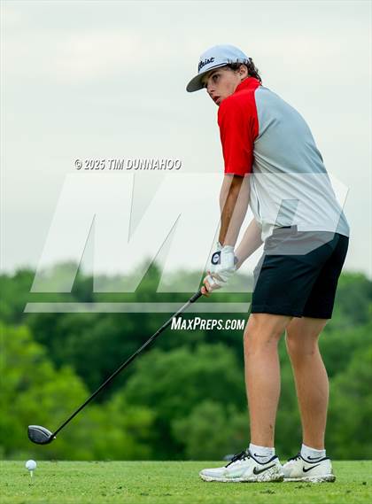 Thumbnail 1 in UIL 3A Boys Golf Finals (Round 1) photogallery.