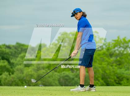 Thumbnail 1 in UIL 3A Boys Golf Finals (Round 1) photogallery.