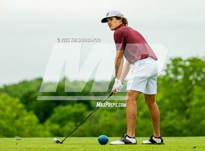 Thumbnail 1 in UIL 3A Boys Golf Finals (Round 1) photogallery.