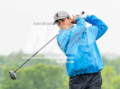 Thumbnail 2 in UIL 3A Boys Golf Finals (Round 1) photogallery.