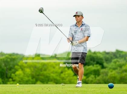 Thumbnail 3 in UIL 3A Boys Golf Finals (Round 1) photogallery.