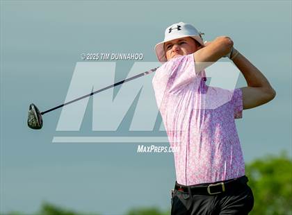 Thumbnail 3 in UIL 3A Boys Golf Finals (Round 1) photogallery.