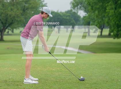 Thumbnail 3 in UIL 3A Boys Golf Finals (Round 1) photogallery.
