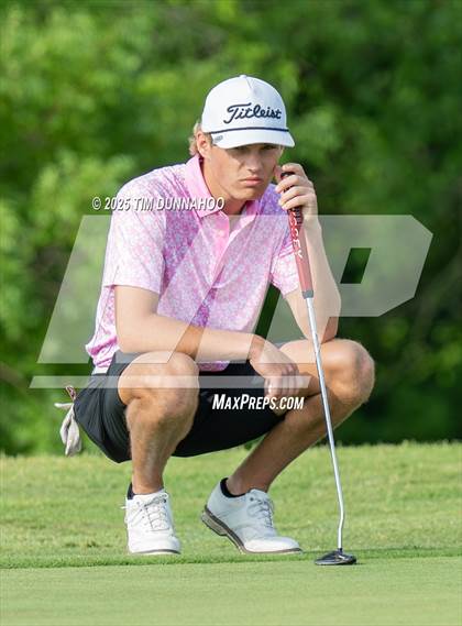 Thumbnail 2 in UIL 3A Boys Golf Finals (Round 1) photogallery.