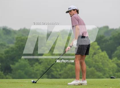 Thumbnail 1 in UIL 3A Boys Golf Finals (Round 1) photogallery.