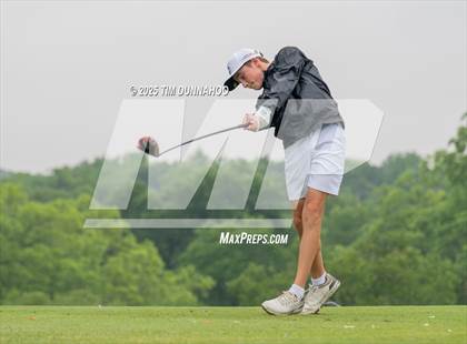 Thumbnail 3 in UIL 3A Boys Golf Finals (Round 1) photogallery.
