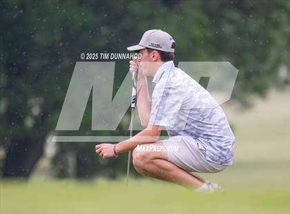 Thumbnail 2 in UIL 3A Boys Golf Finals (Round 1) photogallery.