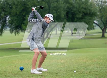 Thumbnail 2 in UIL 3A Boys Golf Finals (Round 1) photogallery.