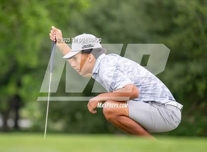 Thumbnail 1 in UIL 3A Boys Golf Finals (Round 1) photogallery.