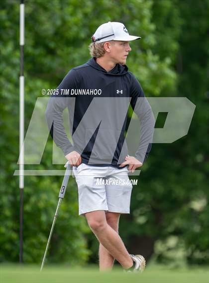 Thumbnail 1 in UIL 3A Boys Golf Finals (Round 1) photogallery.