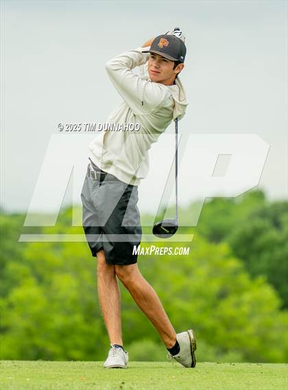 Thumbnail 2 in UIL 3A Boys Golf Finals (Round 1) photogallery.