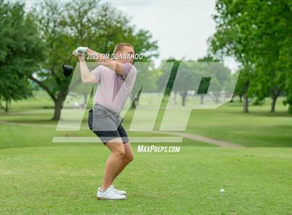 Thumbnail 1 in UIL 3A Boys Golf Finals (Round 1) photogallery.