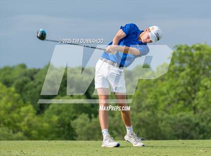 Thumbnail 1 in UIL 3A Boys Golf Finals (Round 1) photogallery.