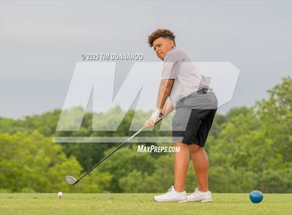 Thumbnail 3 in UIL 3A Boys Golf Finals (Round 1) photogallery.