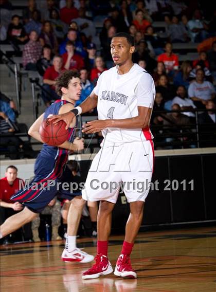 Thumbnail 2 in Findlay Prep vs. Flower Mound Marcus photogallery.