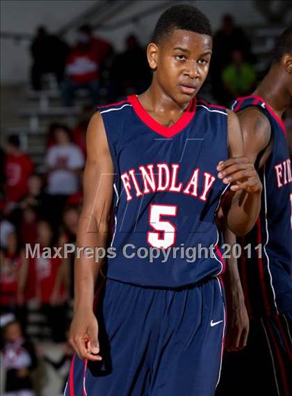 Thumbnail 3 in Findlay Prep vs. Flower Mound Marcus photogallery.