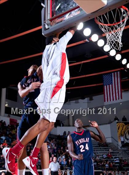 Thumbnail 1 in Findlay Prep vs. Flower Mound Marcus photogallery.