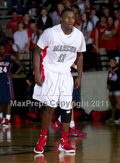 Thumbnail 1 in Findlay Prep vs. Flower Mound Marcus photogallery.