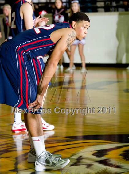 Thumbnail 3 in Findlay Prep vs. Flower Mound Marcus photogallery.