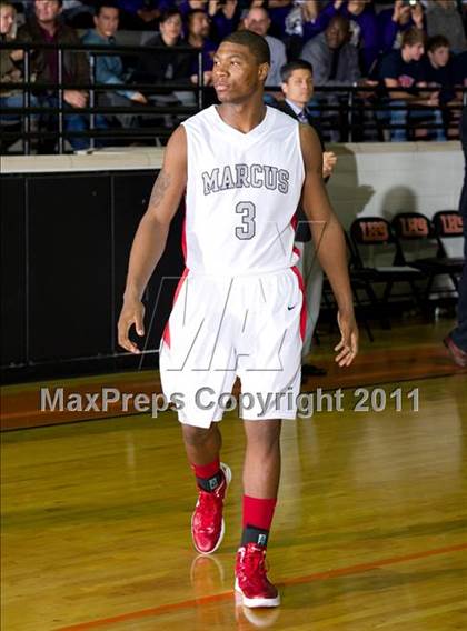 Thumbnail 3 in Findlay Prep vs. Flower Mound Marcus photogallery.