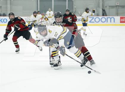 Thumbnail 3 in Saint Ignatius College Prep vs. Saint Ignatius (Jesuit Cup) photogallery.