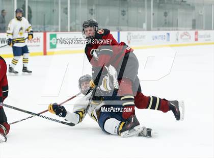 Thumbnail 2 in Saint Ignatius College Prep vs. Saint Ignatius (Jesuit Cup) photogallery.