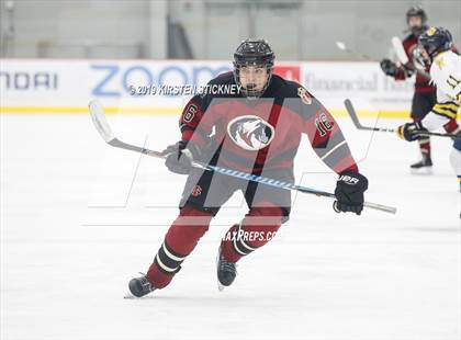 Thumbnail 3 in Saint Ignatius College Prep vs. Saint Ignatius (Jesuit Cup) photogallery.