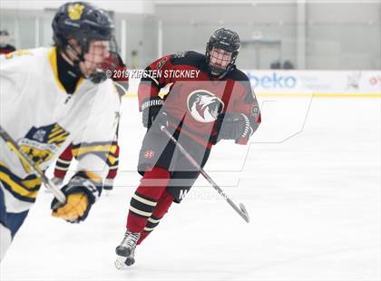 Thumbnail 2 in Saint Ignatius College Prep vs. Saint Ignatius (Jesuit Cup) photogallery.