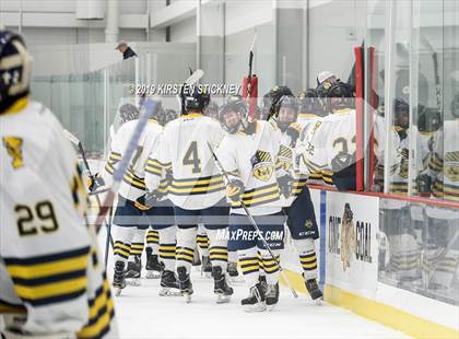 Thumbnail 3 in Saint Ignatius College Prep vs. Saint Ignatius (Jesuit Cup) photogallery.