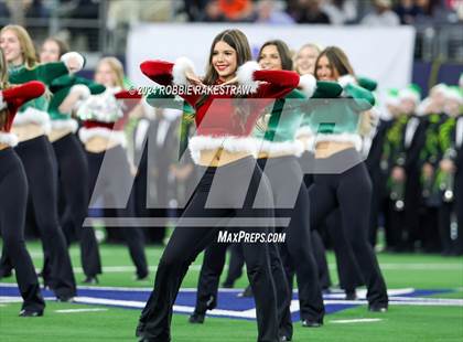 Thumbnail 2 in Southlake Carroll vs. Vandegrift (UIL 6A Division II Final) photogallery.