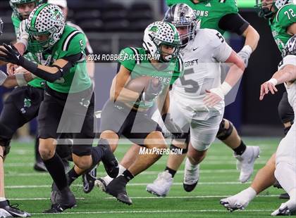 Thumbnail 3 in Southlake Carroll vs. Vandegrift (UIL 6A Division II Final) photogallery.