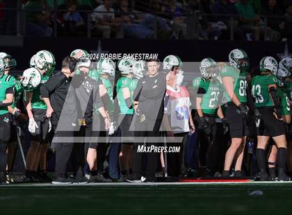 Thumbnail 1 in Southlake Carroll vs. Vandegrift (UIL 6A Division II Final) photogallery.