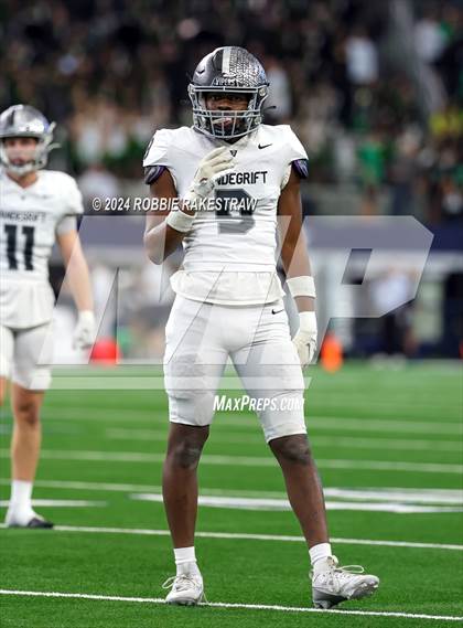 Thumbnail 1 in Southlake Carroll vs. Vandegrift (UIL 6A Division II Final) photogallery.